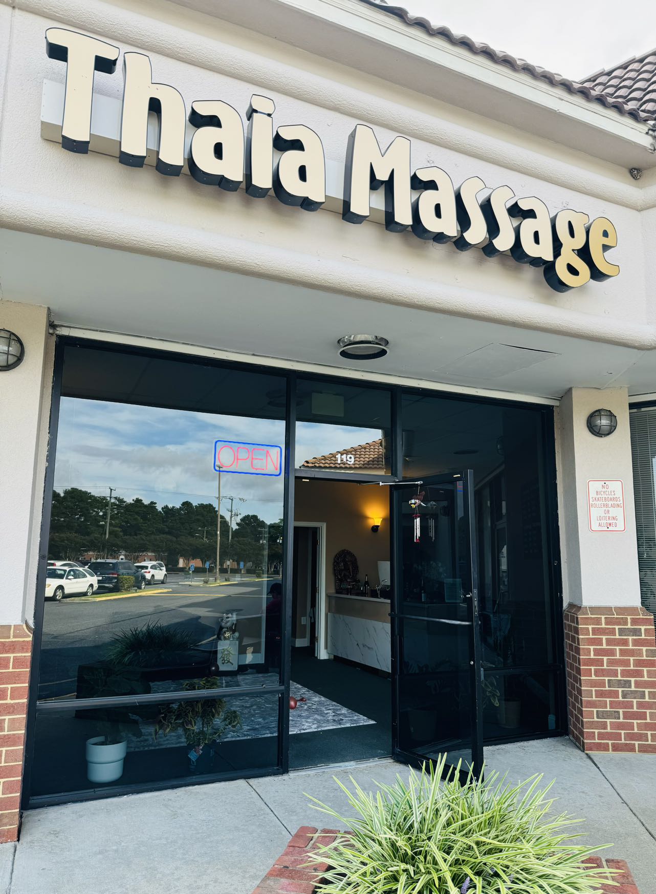 Thaia Massage gallery image